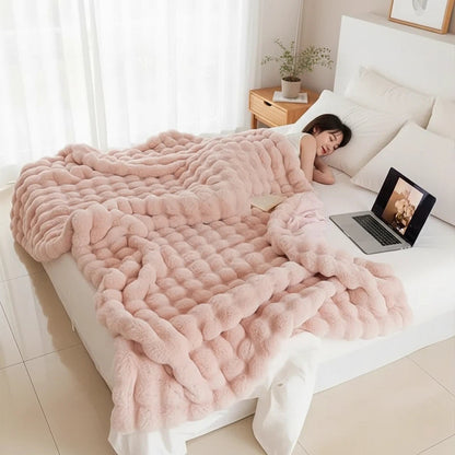 Faux Fur Blanket | Plush Cozy Statement Throw